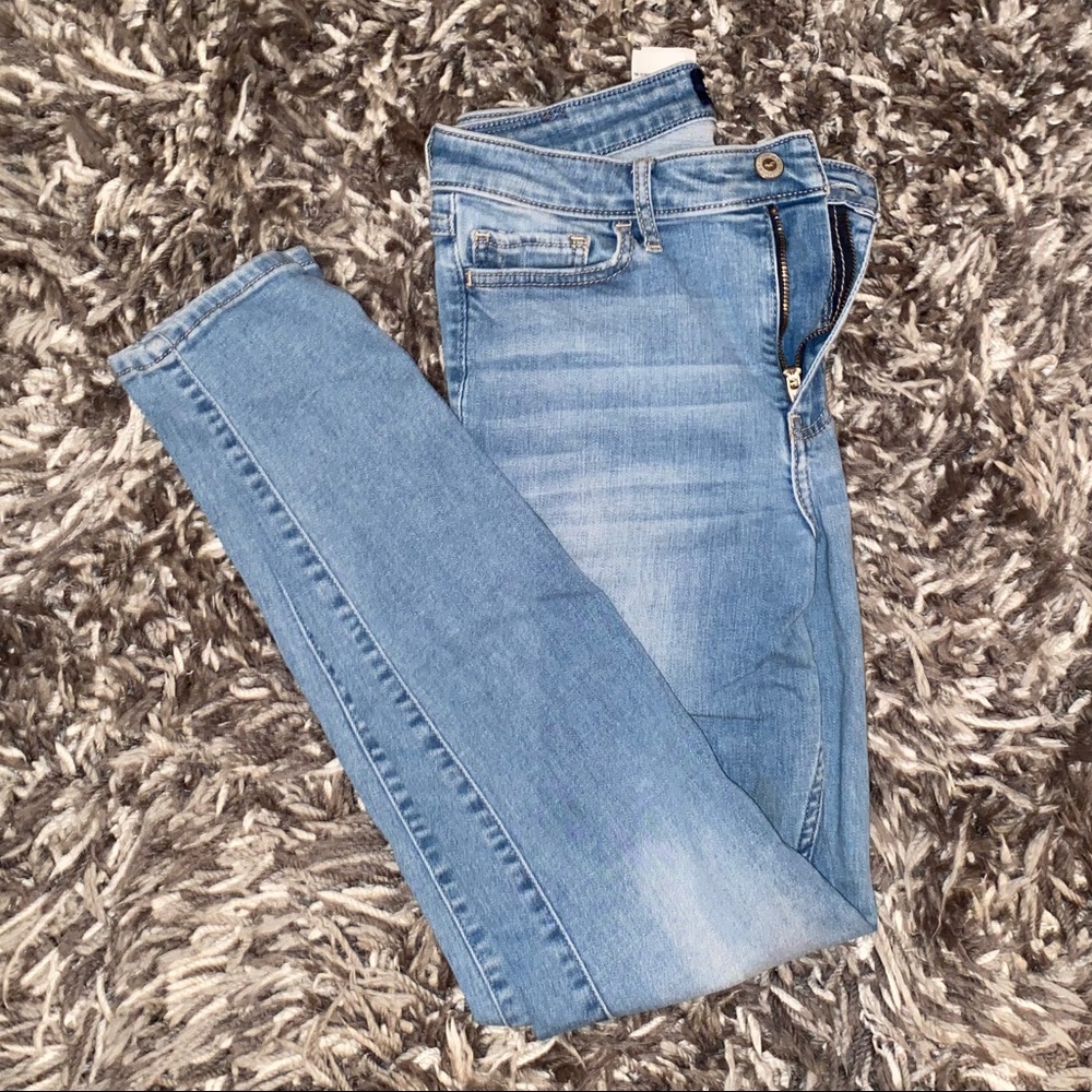 Hollister High Rise Super Skinny Jean